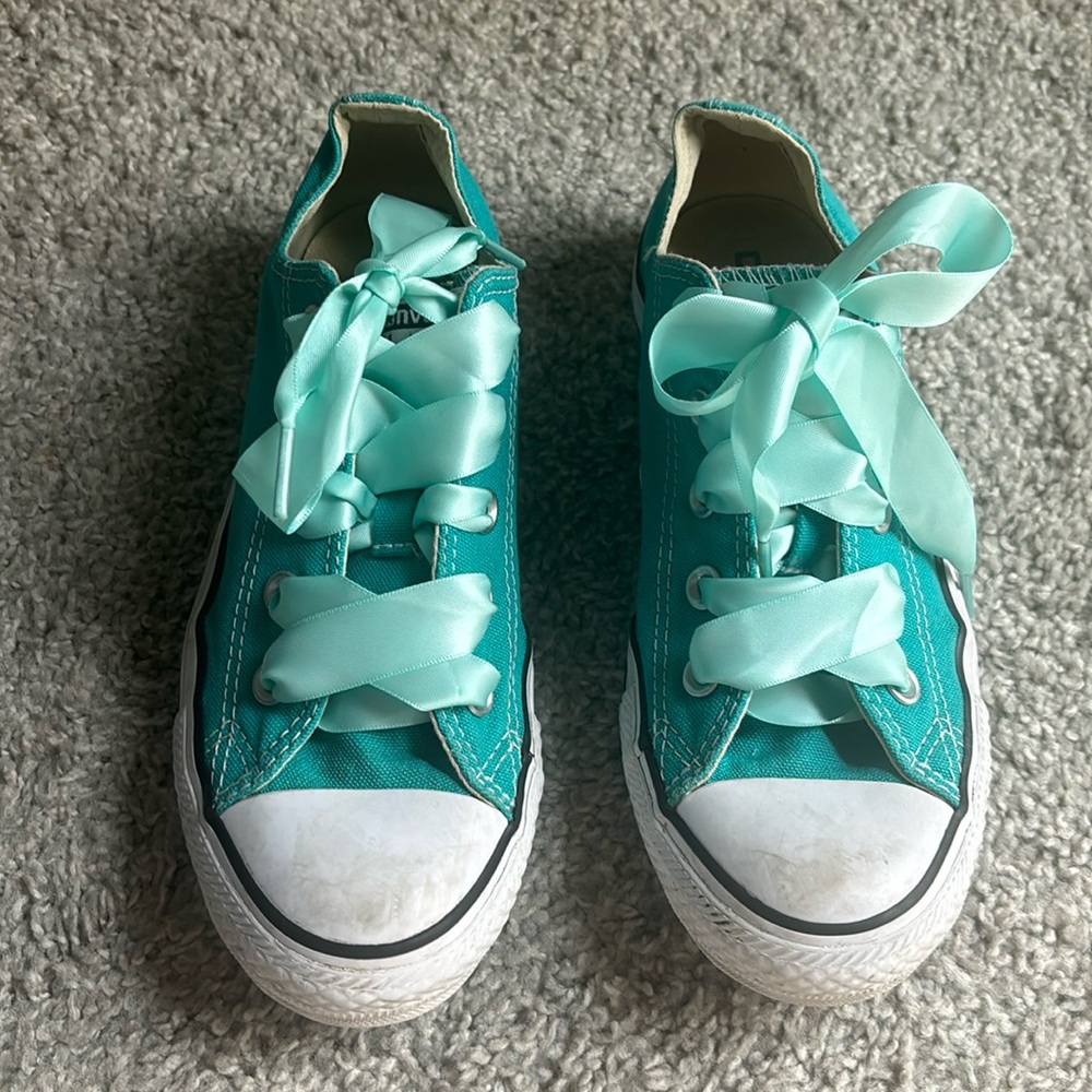 Converse Low Top Shoes